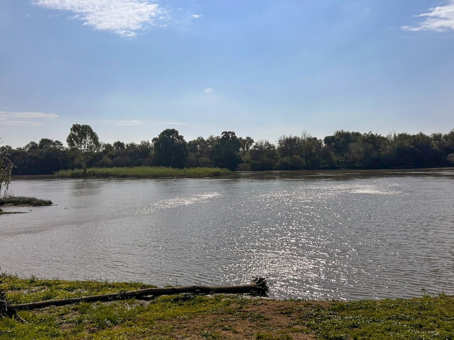 4 Bedroom Property for Sale in Potchefstroom Rural North West